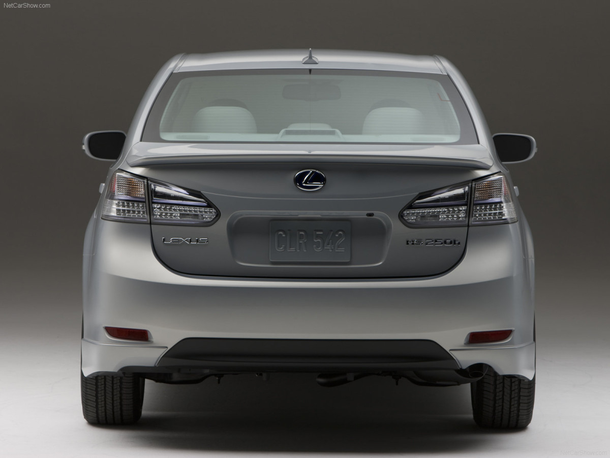 Lexus HS 250h фото 66413