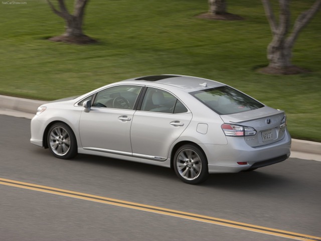 Lexus HS 250h фото