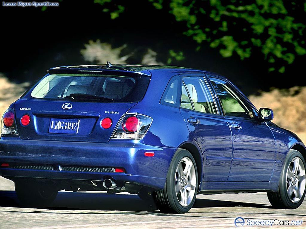 Lexus IS 300 фото 2936