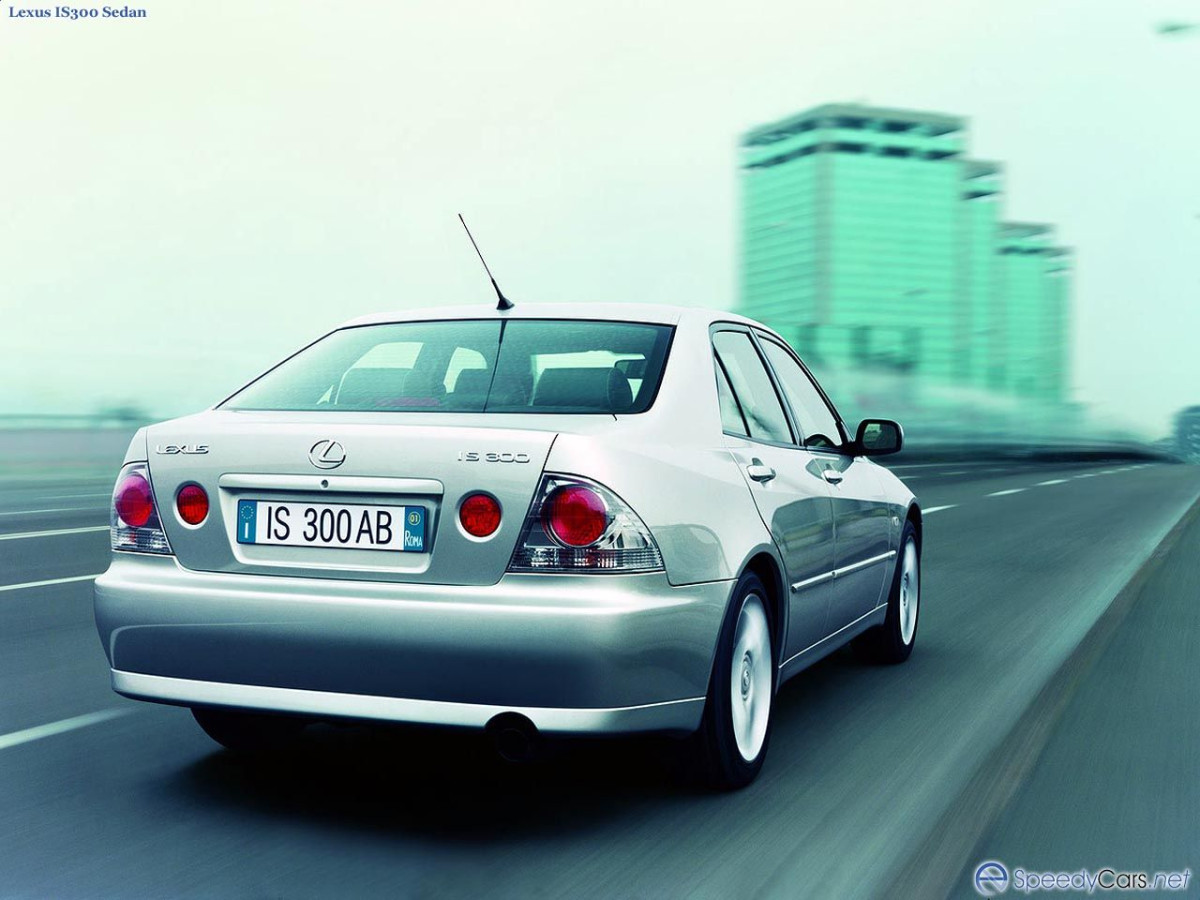 Lexus IS 300 фото 2947