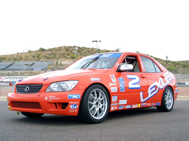 Lexus IS 300 фото