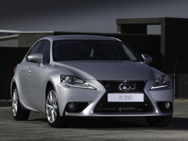 Lexus IS 350 фото