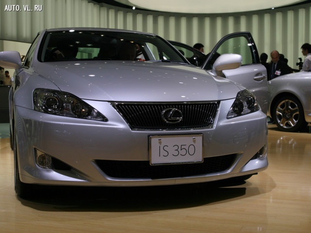 Lexus IS 350 фото