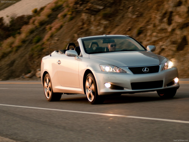 Lexus IS Convertible фото