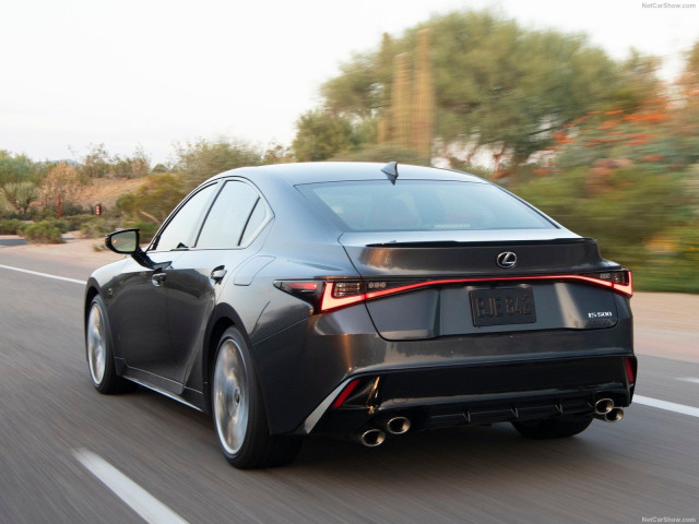 Lexus IS-F фото