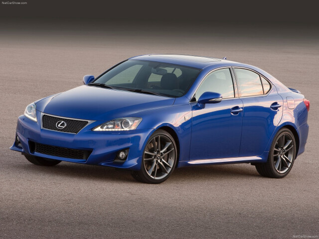 Lexus IS фото