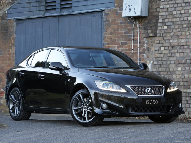 Lexus IS фото