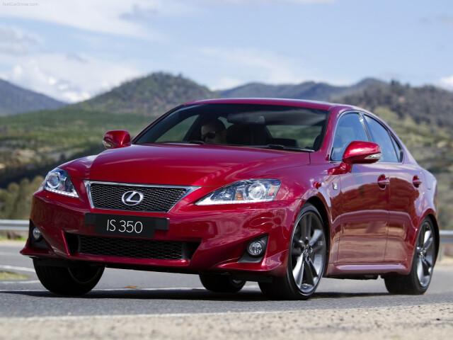 Lexus IS фото