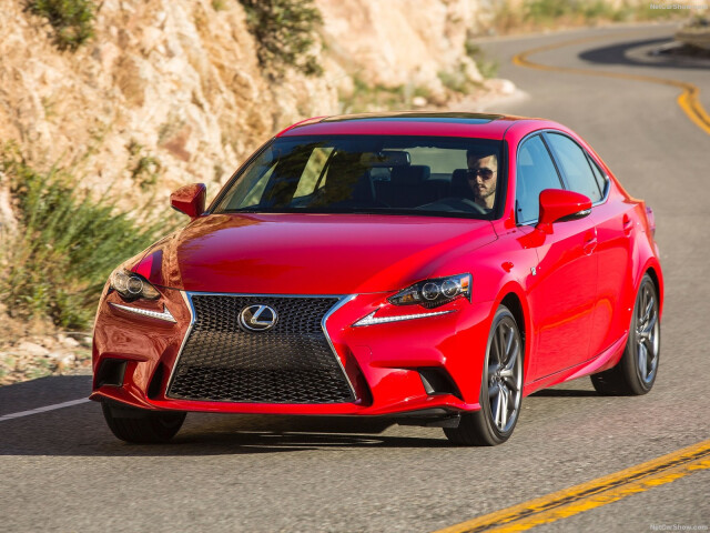 Lexus IS фото