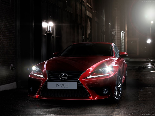 Lexus IS фото