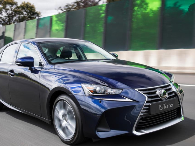 Lexus IS фото
