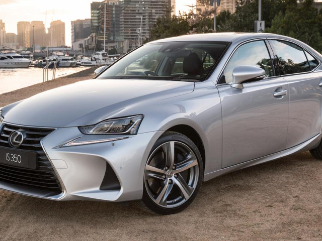 Lexus IS фото