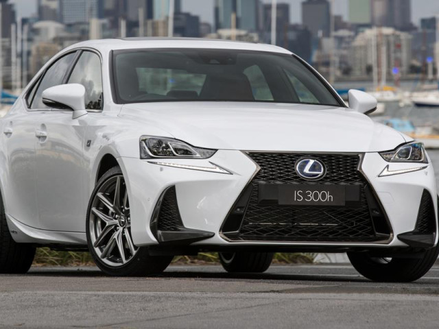 Lexus IS фото