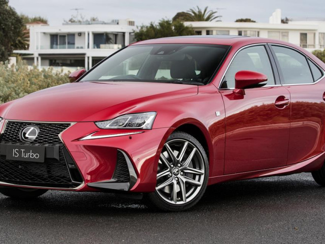 Lexus IS фото