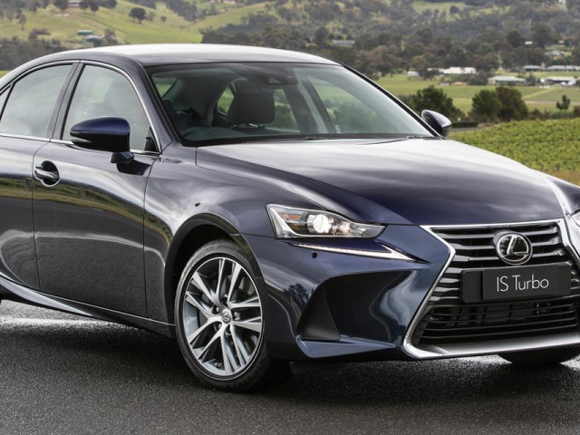 Lexus IS фото