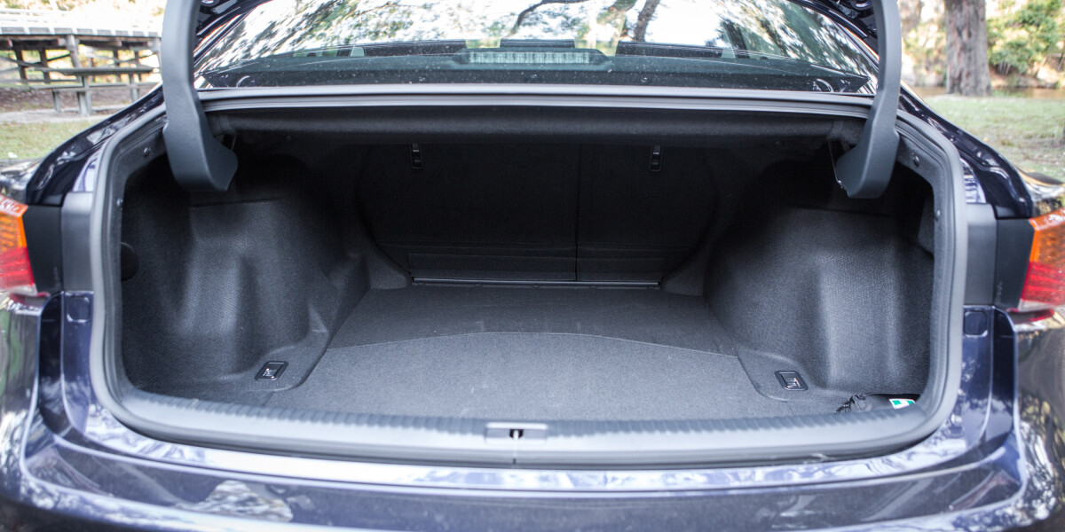 Lexus IS III (XE30) фото 180150