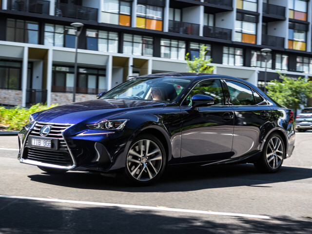 Lexus IS фото