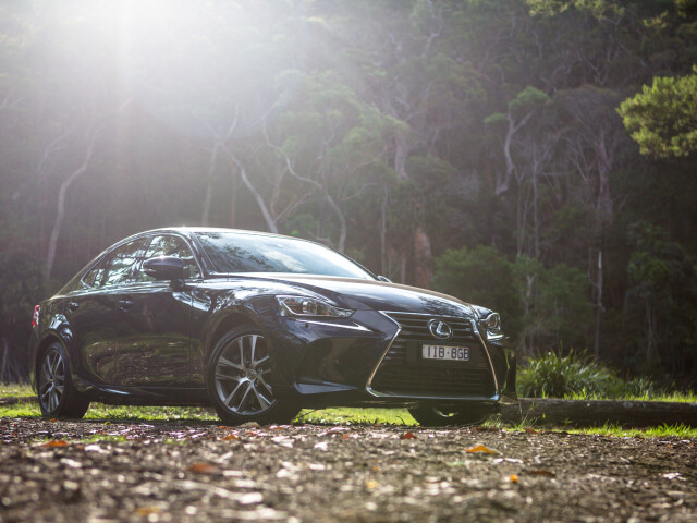 Lexus IS фото