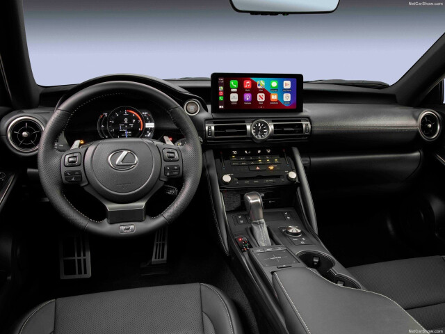 Lexus IS фото