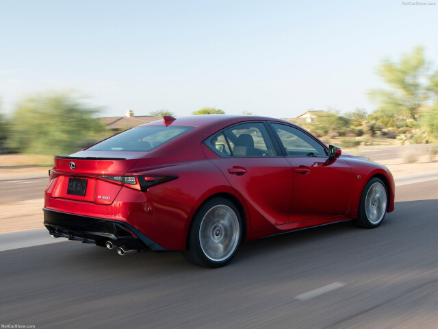 Lexus IS фото