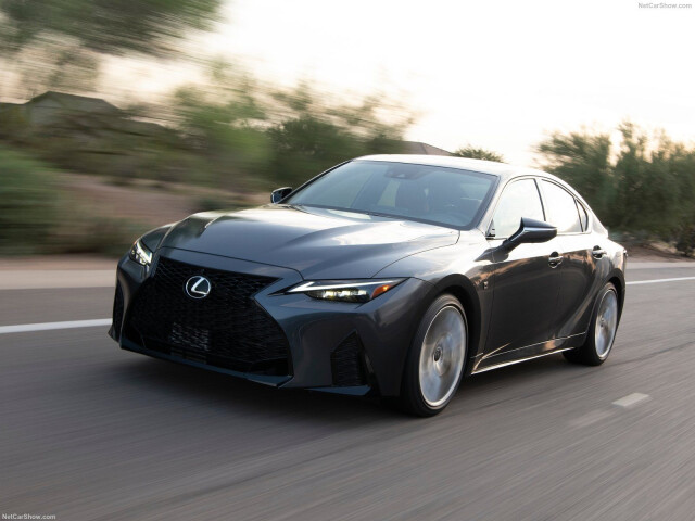 Lexus IS фото