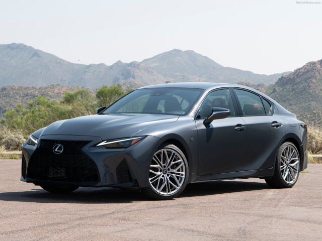 Lexus IS фото