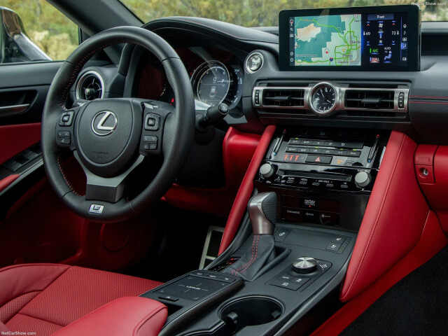 Lexus IS фото
