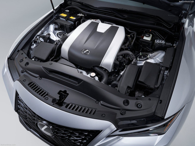 Lexus IS фото