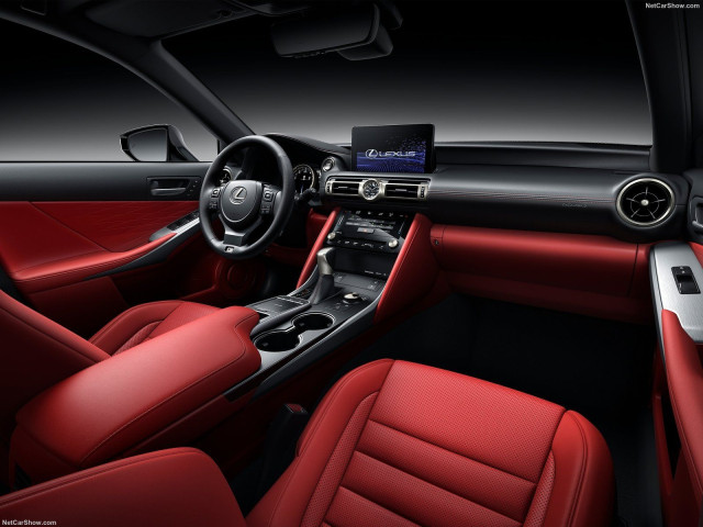 Lexus IS фото