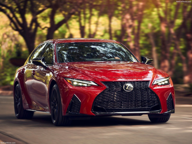 Lexus IS фото