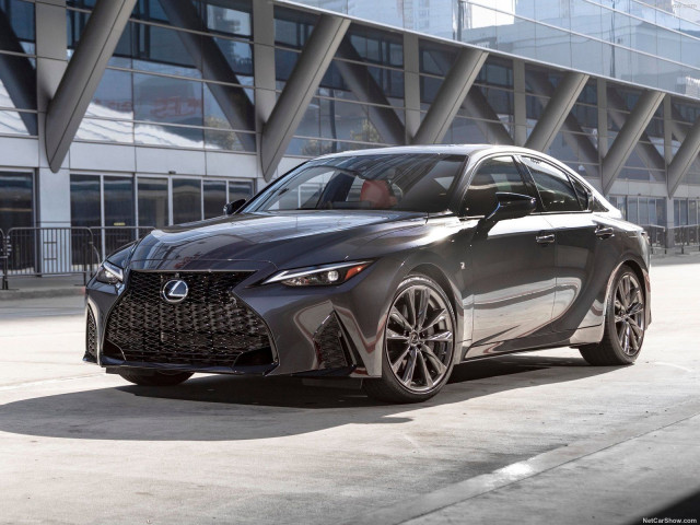Lexus IS фото