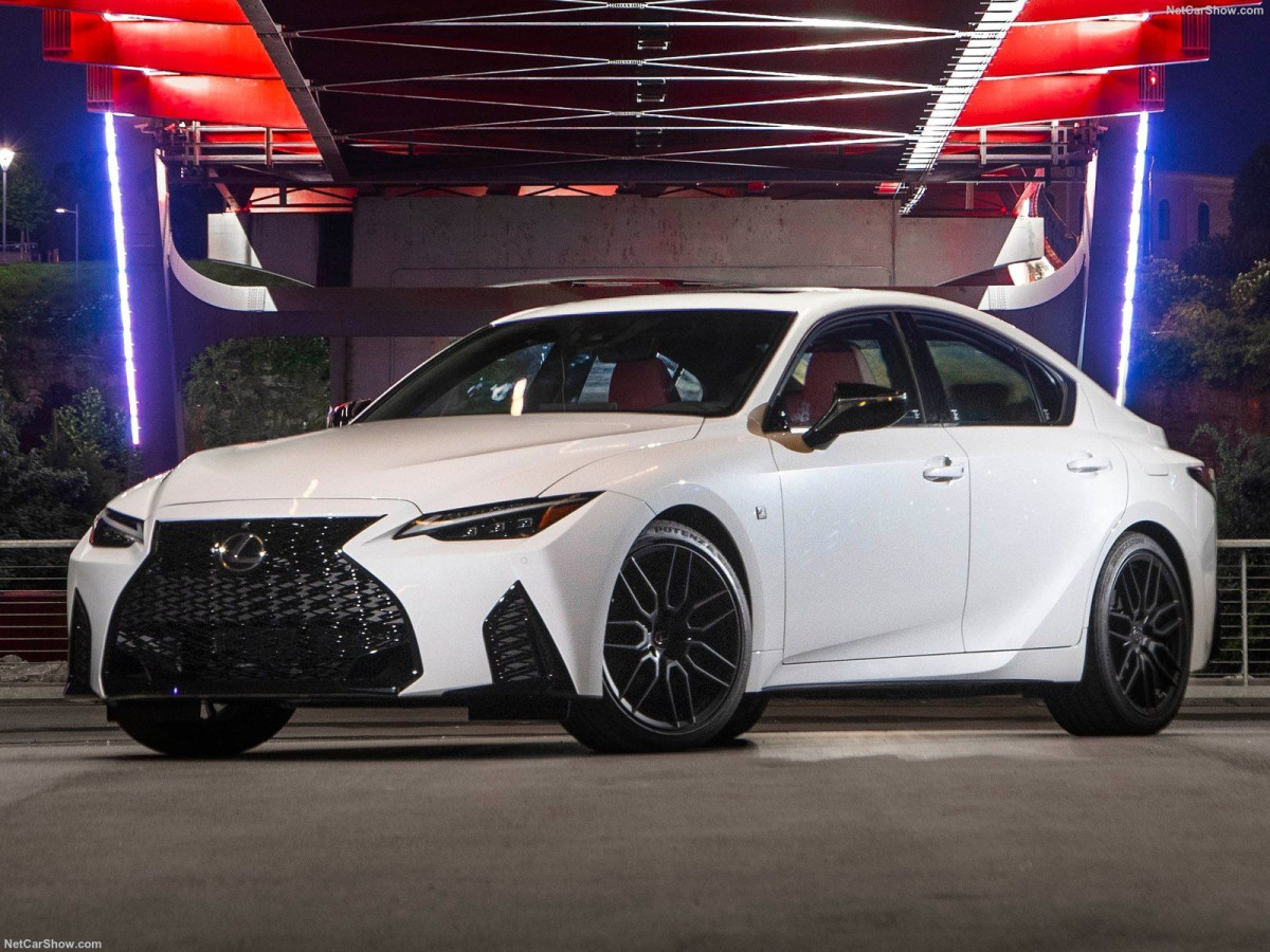 Lexus IS III (XE30) фото 208770