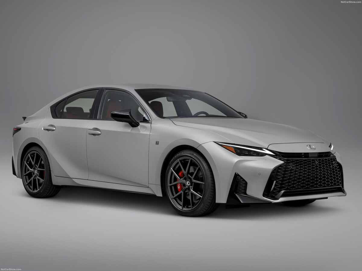 Lexus IS III (XE30) фото 213195