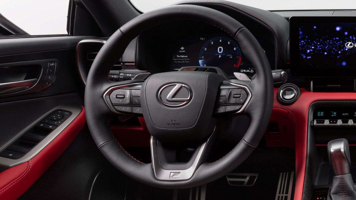 Lexus IS III (XE30) фото 215235
