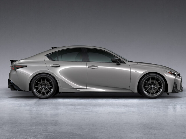 Lexus IS фото