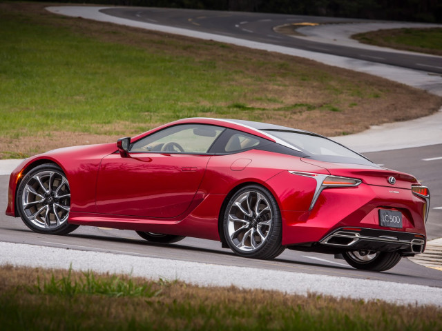 Lexus LC 500 фото