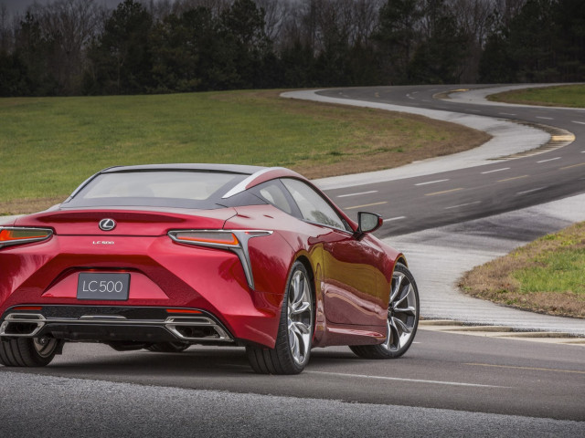 Lexus LC 500 фото