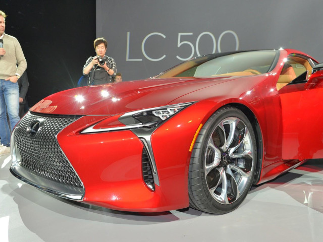 Lexus LC 500 фото