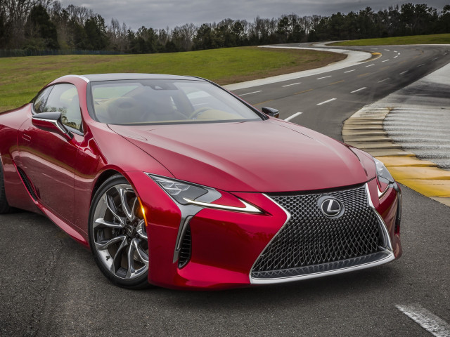 Lexus LC 500 фото