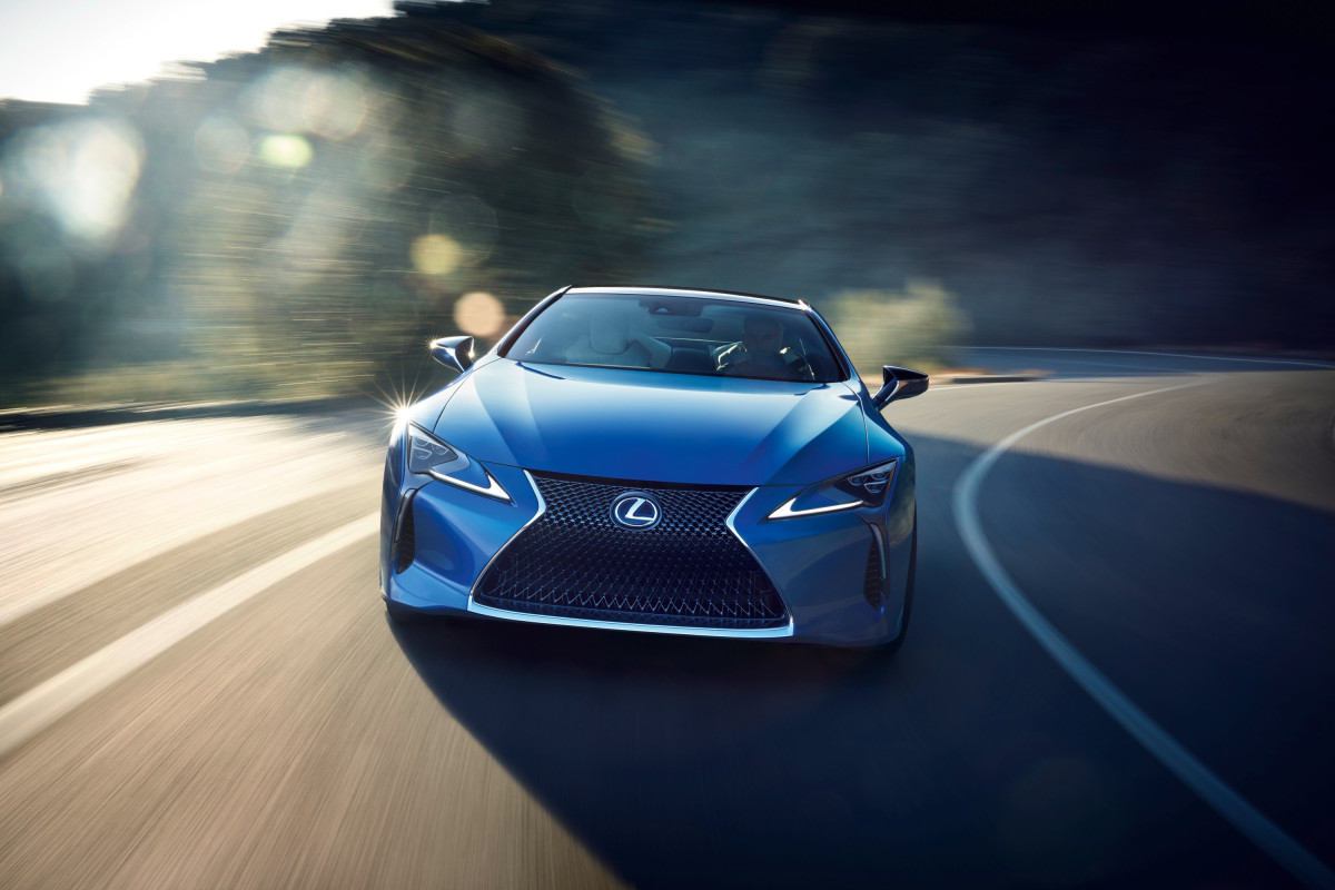 Lexus LC 500 фото 178676