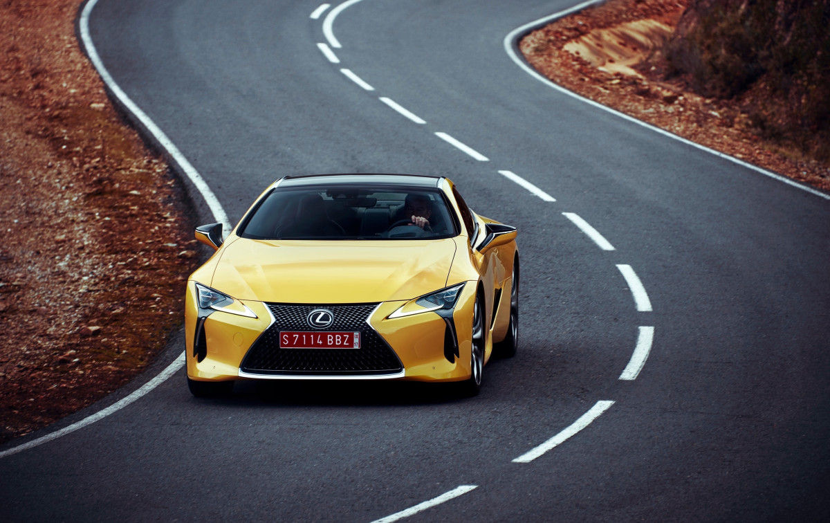 Lexus LC 500 фото 178685