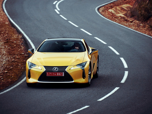 Lexus LC 500 фото