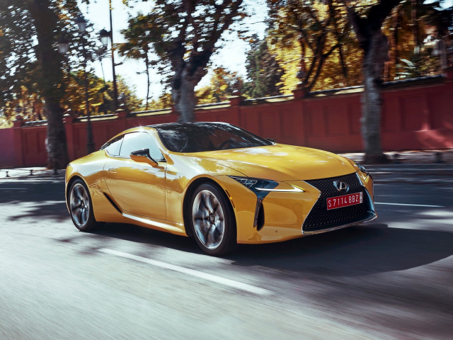 Lexus LC 500 фото