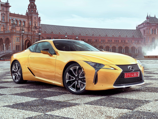 Lexus LC 500 фото