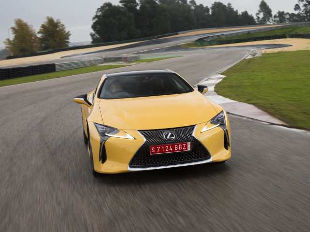 Lexus LC 500 фото