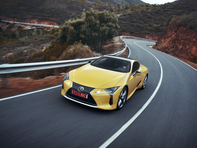 Lexus LC 500 фото