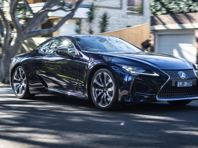 Lexus LC 500 фото