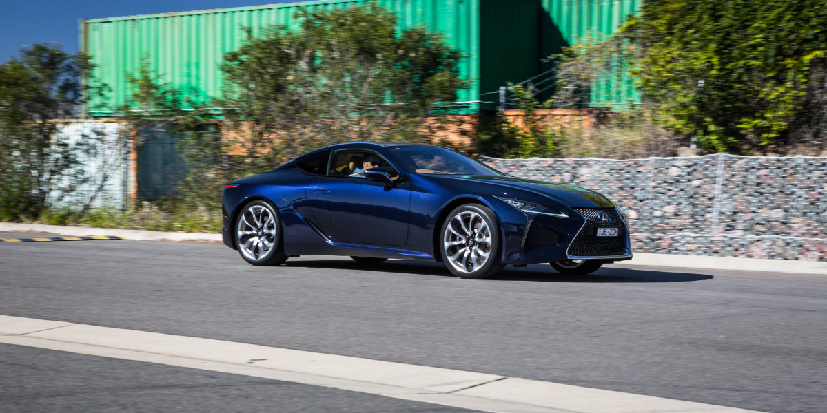 Lexus LC 500 фото 185969