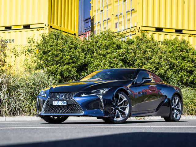 Lexus LC 500 фото