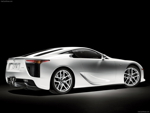 Lexus LF-A фото